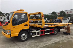 陇县哪里有拖车服务